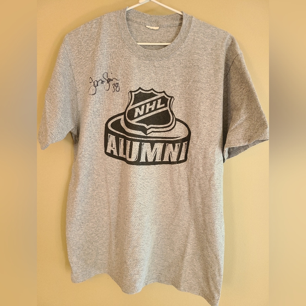Jason Simon autographed NHL Alumni Tee shirt Men's large EUC